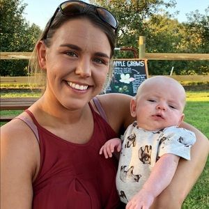 Meet your Posher, Savannah